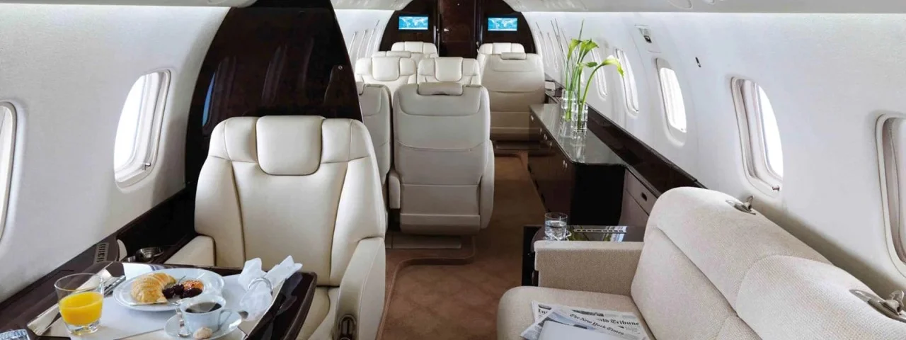Embraer Legacy 600 Interior Seating